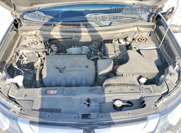 JA4AD2A37JZ039334 2018 MITSUBISHI OUTLANDER Gray ძრავის განყოფილების ხედი