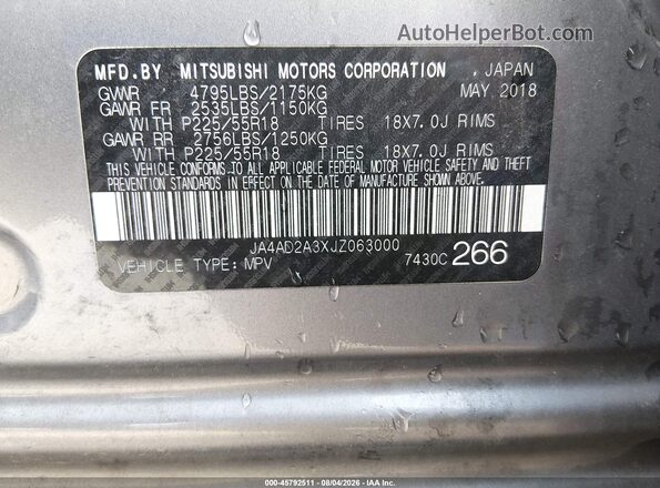 JA4AD2A3XJZ063000 2018 MITSUBISHI OUTLANDER Gray Vista del compartimento del motor