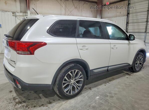 JA4AD3A30GZ006335 2016 MITSUBISHI OUTLANDER White უკანა მარჯვენა