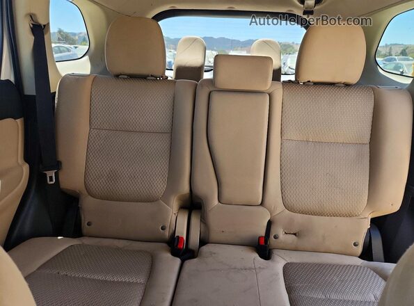 JA4AD3A31HZ029785 2017 MITSUBISHI OUTLANDER White Вид задніх сидінь