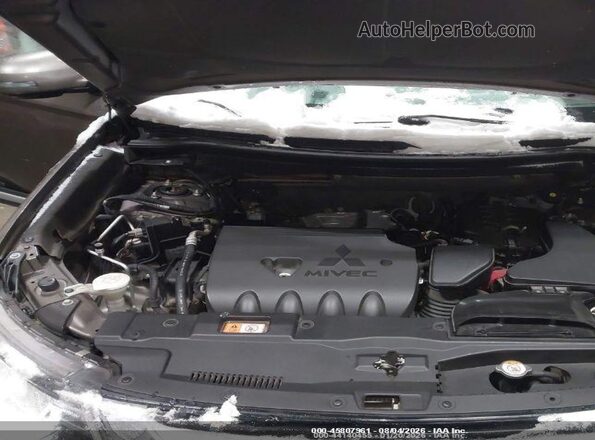 JA4AD3A34JZ021704 2018 MITSUBISHI OUTLANDER Pewter Вид сзади
