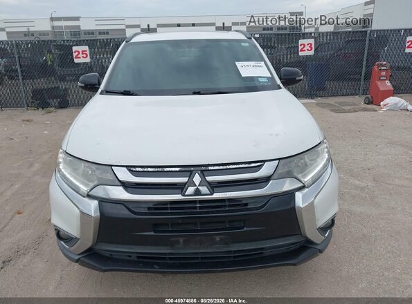 JA4AD3A36JZ021655 2018 MITSUBISHI OUTLANDER White Instrument cluster view
