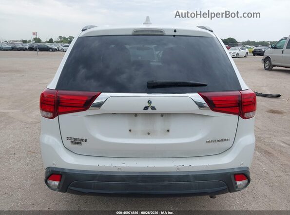 JA4AD3A36JZ021655 2018 MITSUBISHI OUTLANDER White 