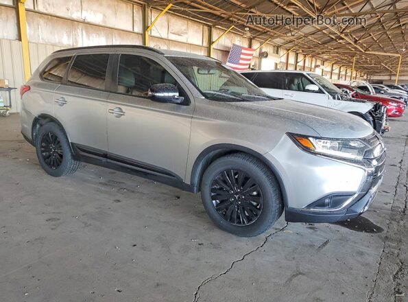 JA4AD3A37LZ036331 2020 MITSUBISHI OUTLANDER Silver Передня права чверть