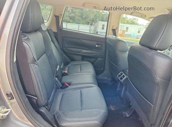 JA4AD3A38LZ032255 2020 MITSUBISHI OUTLANDER Серый Вид задней части салона