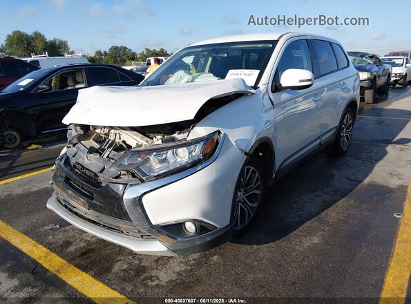 JA4AD3A39JZ023321 2018 MITSUBISHI OUTLANDER White Առջևի ձախ երեք քառորդ տեսարան
