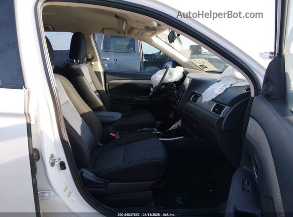 JA4AD3A39JZ023321 2018 MITSUBISHI OUTLANDER White Սալոնի դիմացի տեսք