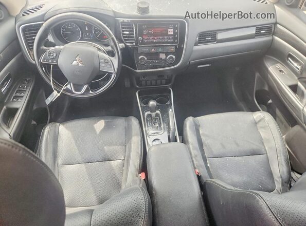 JA4AD3A3XHZ048867 2017 MITSUBISHI OUTLANDER White Вид панелі приладів