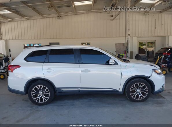 JA4AD3A3XHZ063739 2017 MITSUBISHI OUTLANDER White 360 interior view