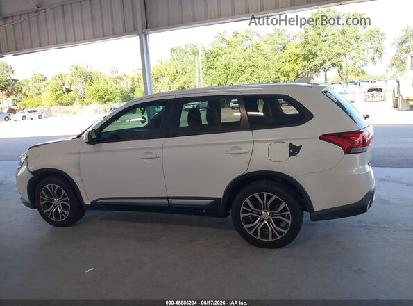 JA4AD3A3XHZ063739 2017 MITSUBISHI OUTLANDER White 
