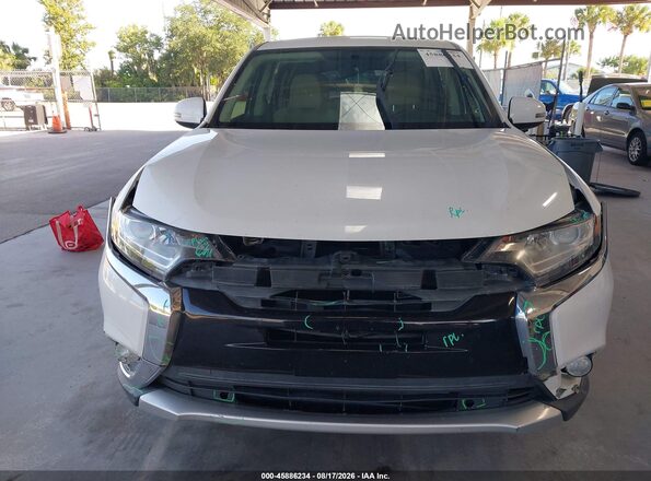 JA4AD3A3XHZ063739 2017 MITSUBISHI OUTLANDER White Rear interior view