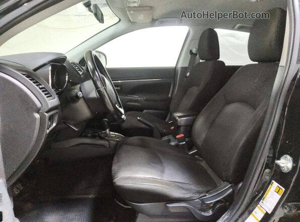 JA4AP3AU0HZ005395 2017 MITSUBISHI OUTLANDER Black Вид салону спереду