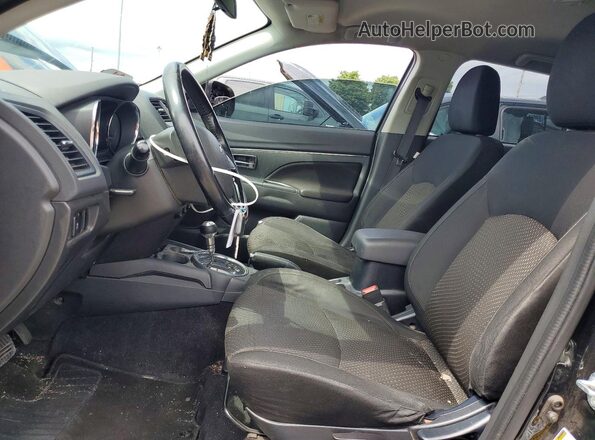 JA4AP3AU2GZ058243 2016 MITSUBISHI OUTLANDER Black წინა სალონის ხედი