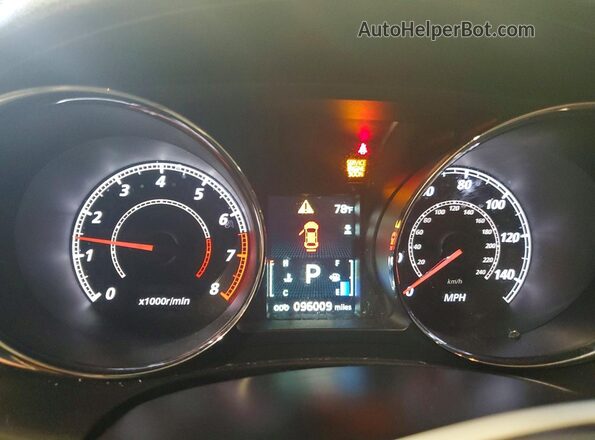 JA4AP3AU2JU025005 2018 MITSUBISHI OUTLANDER Gray Սարքավորումների վահանակի տեսք