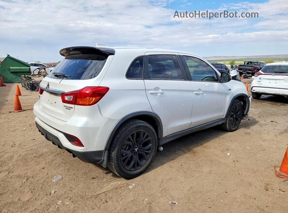 JA4AP3AU2JZ023449 2018 MITSUBISHI OUTLANDER White Trasero derecho