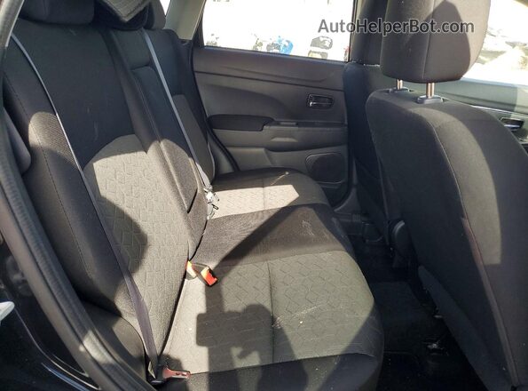 JA4AP3AU4LU030645 2020 MITSUBISHI OUTLANDER Black Вид задніх сидінь