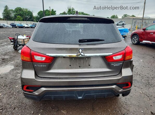 JA4AP3AU7KU033277 2019 MITSUBISHI OUTLANDER Gray უკანა ხედი