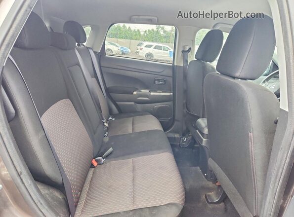 JA4AP3AU7KU033277 2019 MITSUBISHI OUTLANDER Gray უკანა სალონის ხედი
