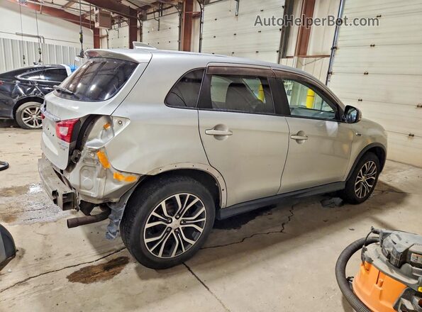 JA4AP3AU8KU020019 2019 MITSUBISHI OUTLANDER Silver Trasero derecho
