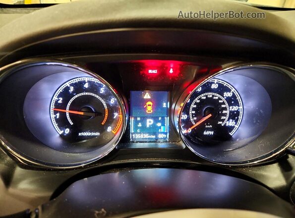 JA4AP3AU8KU020019 2019 MITSUBISHI OUTLANDER Silver Vista del cuadro de instrumentos