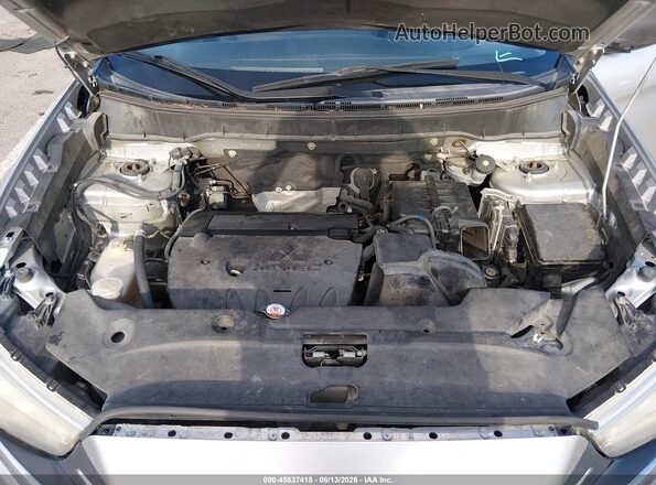 JA4AP3AW2JU015740 2018 MITSUBISHI OUTLANDER SPORT Silver Вид ззаду
