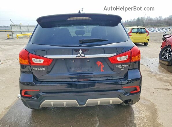 JA4AP3AW2JU019268 2018 MITSUBISHI OUTLANDER Черный Вид сзади