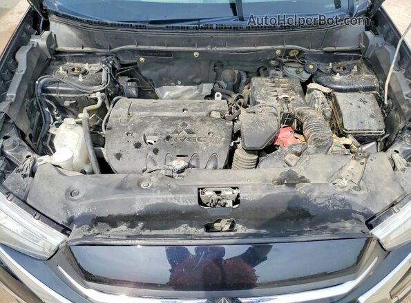 JA4AP3AW2JU019268 2018 MITSUBISHI OUTLANDER Черный Вид подкапотного пространства