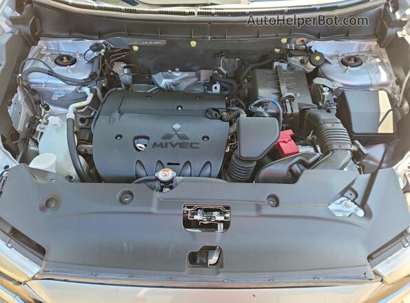 JA4AP3AW4HZ043889 2017 MITSUBISHI OUTLANDER Silver უკანა სალონის ხედი