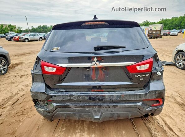 JA4AP3AW5JU012167 2018 MITSUBISHI OUTLANDER Black უკანა ხედი