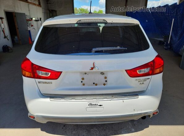 JA4AP3AW6GZ051023 2016 MITSUBISHI OUTLANDER Белый Вид сзади