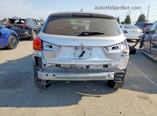 JA4AP3AW7HZ019599 2017 MITSUBISHI OUTLANDER Silver Вид ззаду