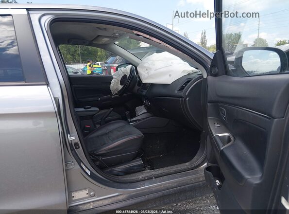 JA4AP3AW8JZ027765 2018 MITSUBISHI OUTLANDER SPORT Серый Вид салона спереди
