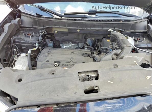 JA4AP4AU4KU014644 2019 MITSUBISHI OUTLANDER Серебряный Вид задней части салона