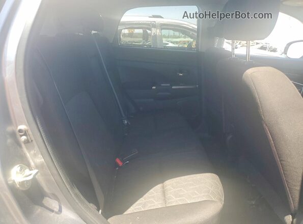 JA4AP4AU5LU024259 2020 MITSUBISHI OUTLANDER Gray Սալոնի հետևի տեսք
