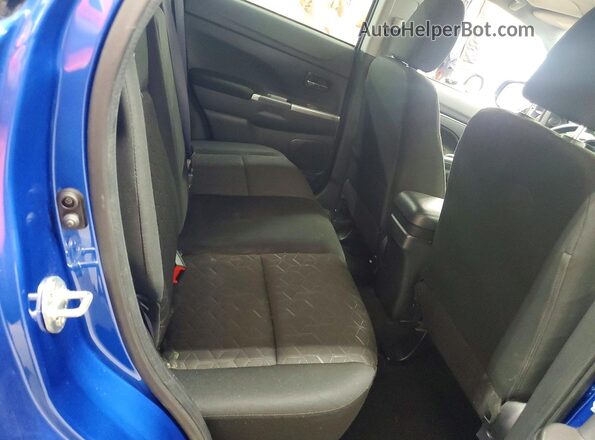 JA4AP4AU6LU012556 2020 MITSUBISHI OUTLANDER Blue Հետևի նստատեղերի տեսք