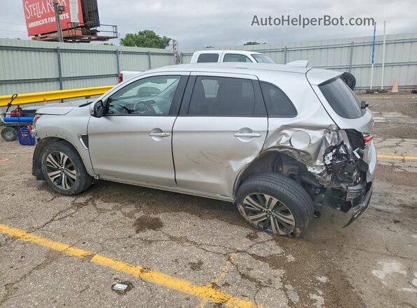 JA4AP4AU8LU017967 2020 MITSUBISHI OUTLANDER Серебряный Задняя левая четверть