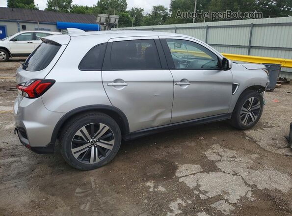 JA4AP4AU8LU017967 2020 MITSUBISHI OUTLANDER Серебряный Задняя правая четверть