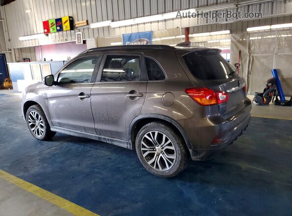 JA4AP4AW2JU006414 2018 MITSUBISHI OUTLANDER Gray Trasero izquierdo