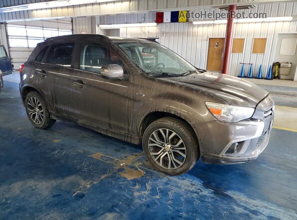 JA4AP4AW2JU006414 2018 MITSUBISHI OUTLANDER Gray Delantero derecho