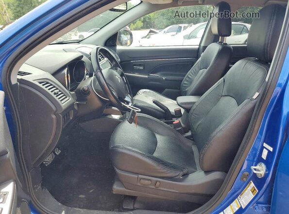 JA4AP4AW2JU024802 2018 MITSUBISHI OUTLANDER Blue Vista interior delantera
