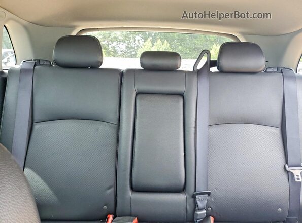 JA4AP4AW2JU024802 2018 MITSUBISHI OUTLANDER Blue Vista de los asientos traseros