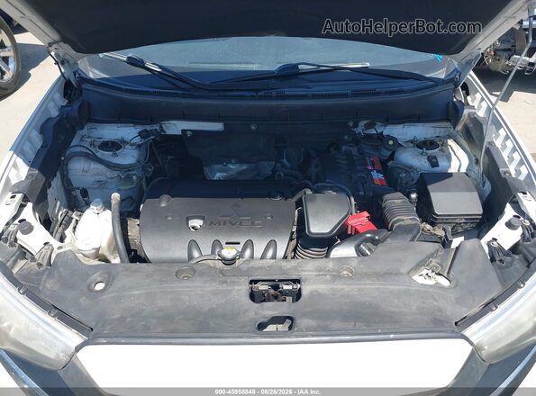 JA4AP4AW6HZ066130 2017 MITSUBISHI OUTLANDER SPORT White Вид ззаду
