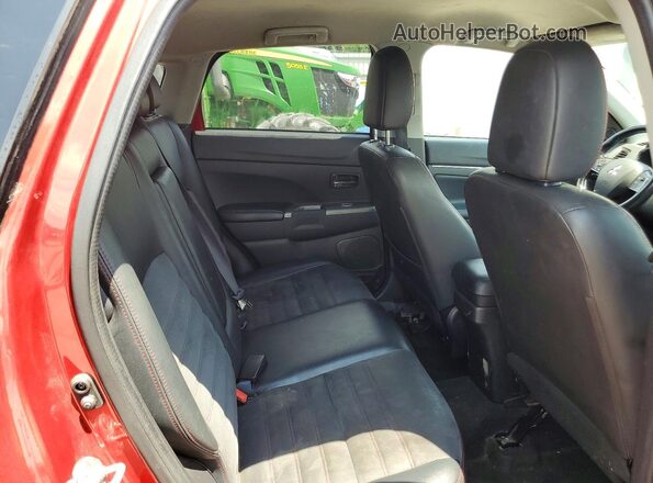 JA4AP4AW7KU010069 2019 MITSUBISHI OUTLANDER Red Widok tylnych siedzeń