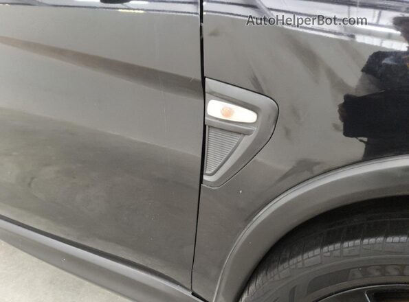 JA4APUAU5MU008936 2021 MITSUBISHI OUTLANDER Black 