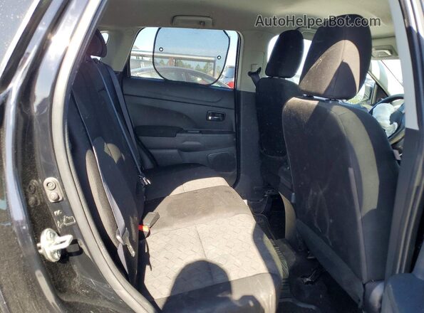 JA4APUAU9MU033452 2021 MITSUBISHI OUTLANDER Black Widok wnętrza z tyłu