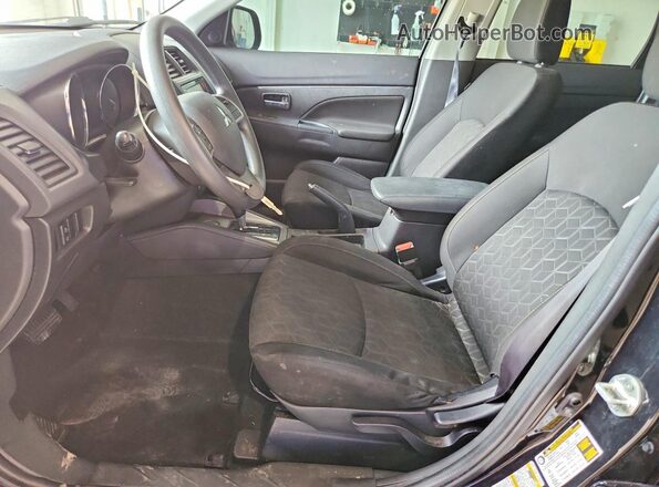 JA4APUAUXMU005028 2021 MITSUBISHI OUTLANDER Black Vista del salpicadero