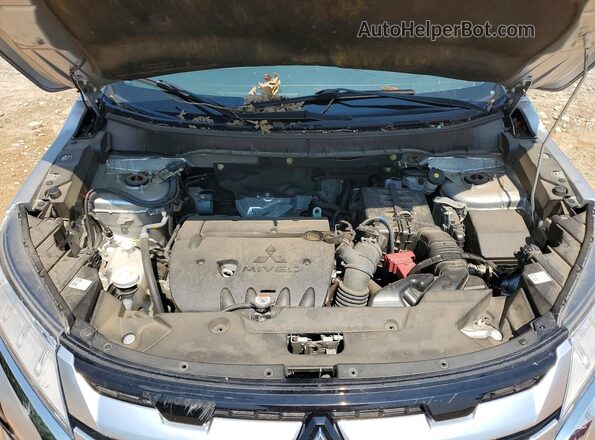 JA4APVAU2MU017812 2021 MITSUBISHI OUTLANDER Silver Շարժիչի բաժամունքի տեսք