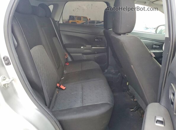 JA4APVAU3MU025837 2021 MITSUBISHI OUTLANDER Silver Vista de los asientos traseros