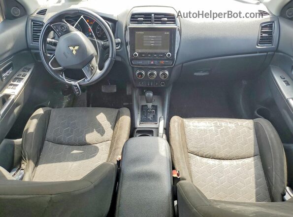 JA4APVAU3MU025837 2021 MITSUBISHI OUTLANDER Silver Vista del salpicadero
