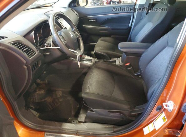 JA4AR3AU6LU005353 2020 MITSUBISHI OUTLANDER Orange Front interior view